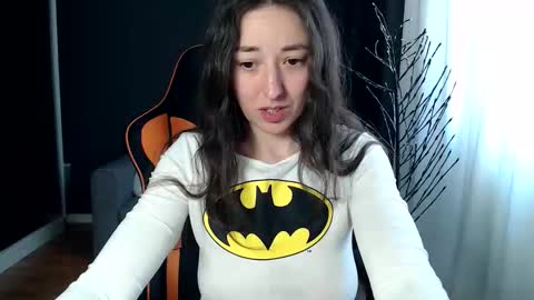 piscesgirl06 online show from January 17, 6:43 am