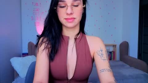 Molly online show from April 13, 2:46 am