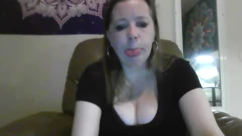 playfulmaryjane2017 online show from March 8, 8:51 am