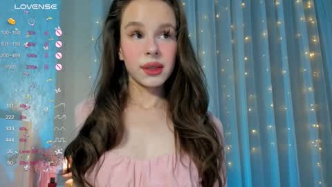 Sophie online show from December 30, 2:40 pm