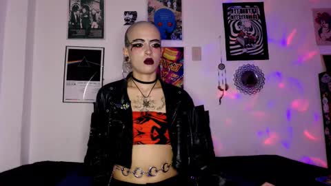    online show from October 2, 1:54 am