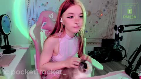 pocketrocket_ online show from March 28, 1:16 am