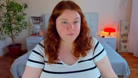 Polina online show from May 6, 2:32 pm