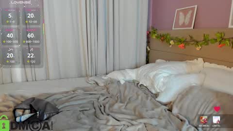 Polly online show from February 15, 7:51 am