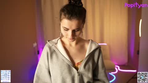 Louise  see you on December 6  at 2200 UTC3 online show from December 5, 6:35 am