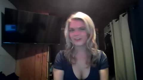 porshabelle online show from December 22, 1:53 am