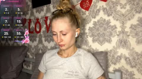  HERES Alice WELCOME EVERYONE LOVENSE DOMI REACT TO YOUR TIPS LETS MAKE A GREAT SHOW TOGETHER  online show from September 30, 6:57 pm