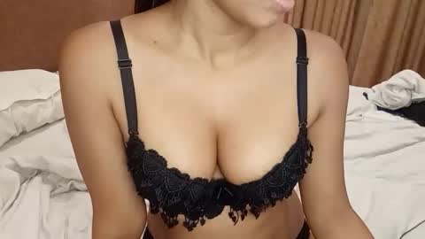 poulomi online show from November 22, 7:11 am