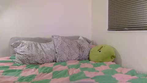 PAWG Pale Princess online show from April 10, 4:29 am