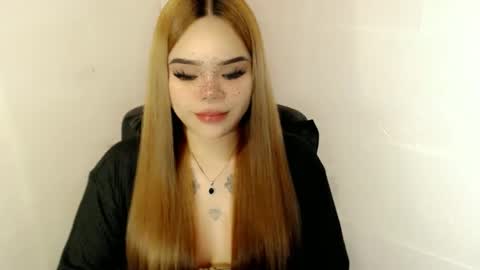 MAXXINE online show from September 30, 5:57 am