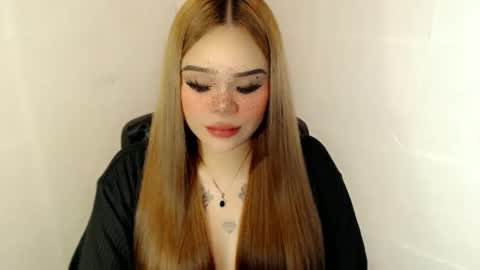 MAXXINE online show from September 16, 9:23 pm