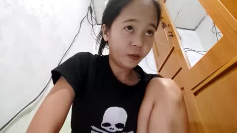 Dinah online show from January 28, 7:32 am