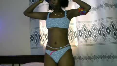 pretty__lisa online show from April 13, 3:41 am