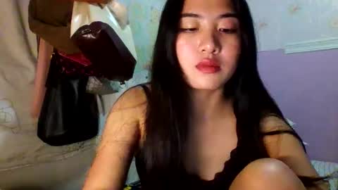 pretty_am online show from February 15, 4:50 pm