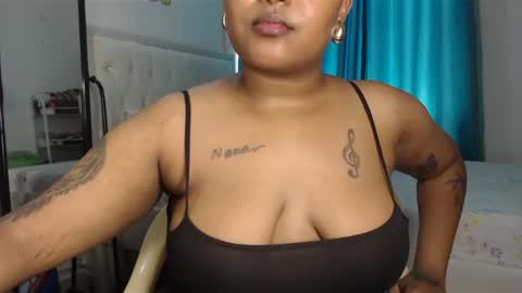 Annah online show from March 8, 10:52 am