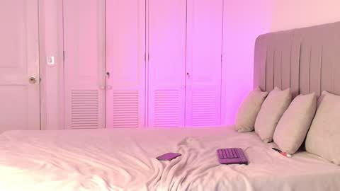 Dirty Sis online show from October 7, 4:17 am