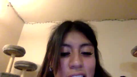 pretty_girl828687 online show from November 18, 5:19 am