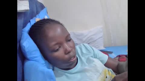 pretty_petite_ebony online show from March 10, 6:17 am