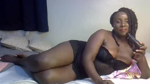 pretty_zio online show from April 15, 8:09 pm