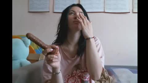 Bella online show from February 19, 9:17 am