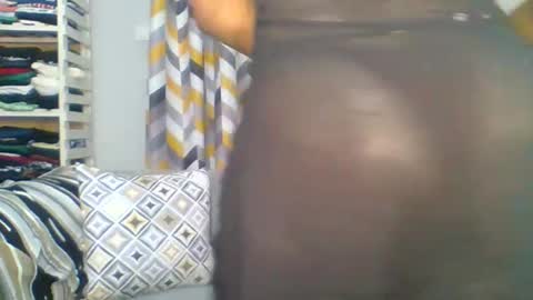 PrettyEla online show from October 10, 12:26 am