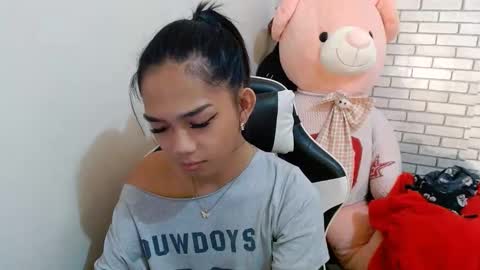 Miya 3 online show from February 26, 7:18 am