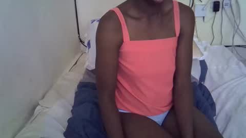 Pretty Queen online show from November 25, 8:16 am