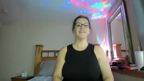 prettystarmn online show from November 13, 4:11 am