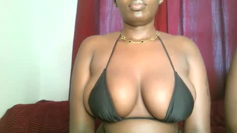 prettyvishy online show from January 25, 7:06 am