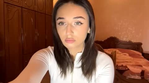 Sofi online show from February 3, 12:54 pm