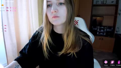 princessaalicc online show from October 22, 9:14 am