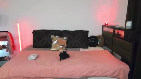 Princessavavictoria online show from November 6, 2:28 am