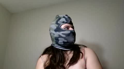 princessicekitten online show from March 11, 6:32 pm