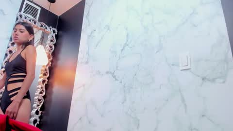   online show from November 11, 10:23 am