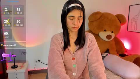 princessluna_14 online show from December 2, 9:44 am