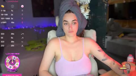 Queen of Pain online show from September 24, 3:44 pm