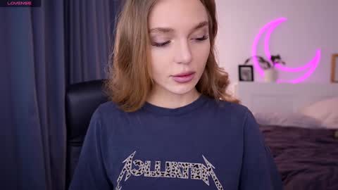 Sasha  wait you here 6 of November. will celebrate my B- day online show from February 4, 4:39 pm