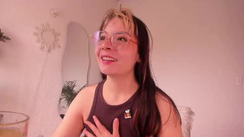 Vero online from Tuesday to Sunday online show from March 12, 5:15 pm