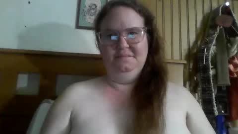 Queenjenny online show from December 22, 9:18 pm