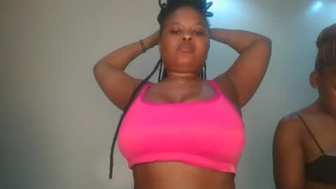 Queen kikih online show from February 7, 7:07 pm