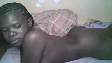 queen_latasha online show from February 3, 6:40 am