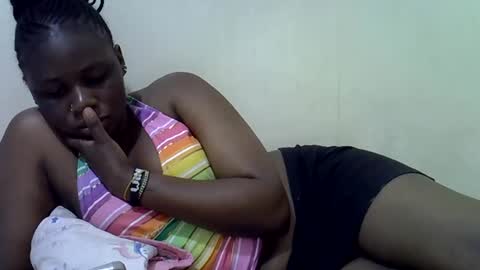 queen_leilla online show from May 23, 5:28 am