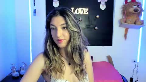 queen_natttyy online show from December 9, 2:56 am