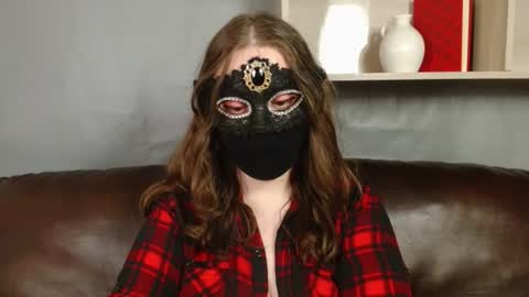 Nora online show from June 22, 11:13 pm