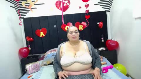 VickyBoobss online show from February 15, 1:21 pm