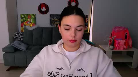 Patricia online show from December 22, 11:24 am