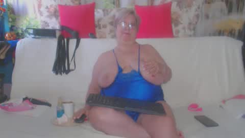 QueenPammy online show from September 24, 11:53 am