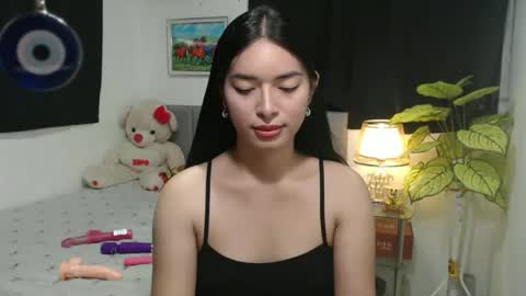 QueenPinay69 online show from October 23, 2:12 pm