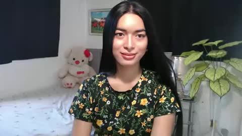 QueenPinay69 online show from September 27, 2:08 am