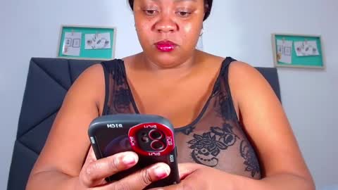 MALIKA Z online show from December 31, 1:19 pm